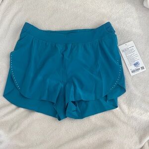 lululemon athletica Fast And Free HR Split Short 3” - Size M, Hawaiian Blue